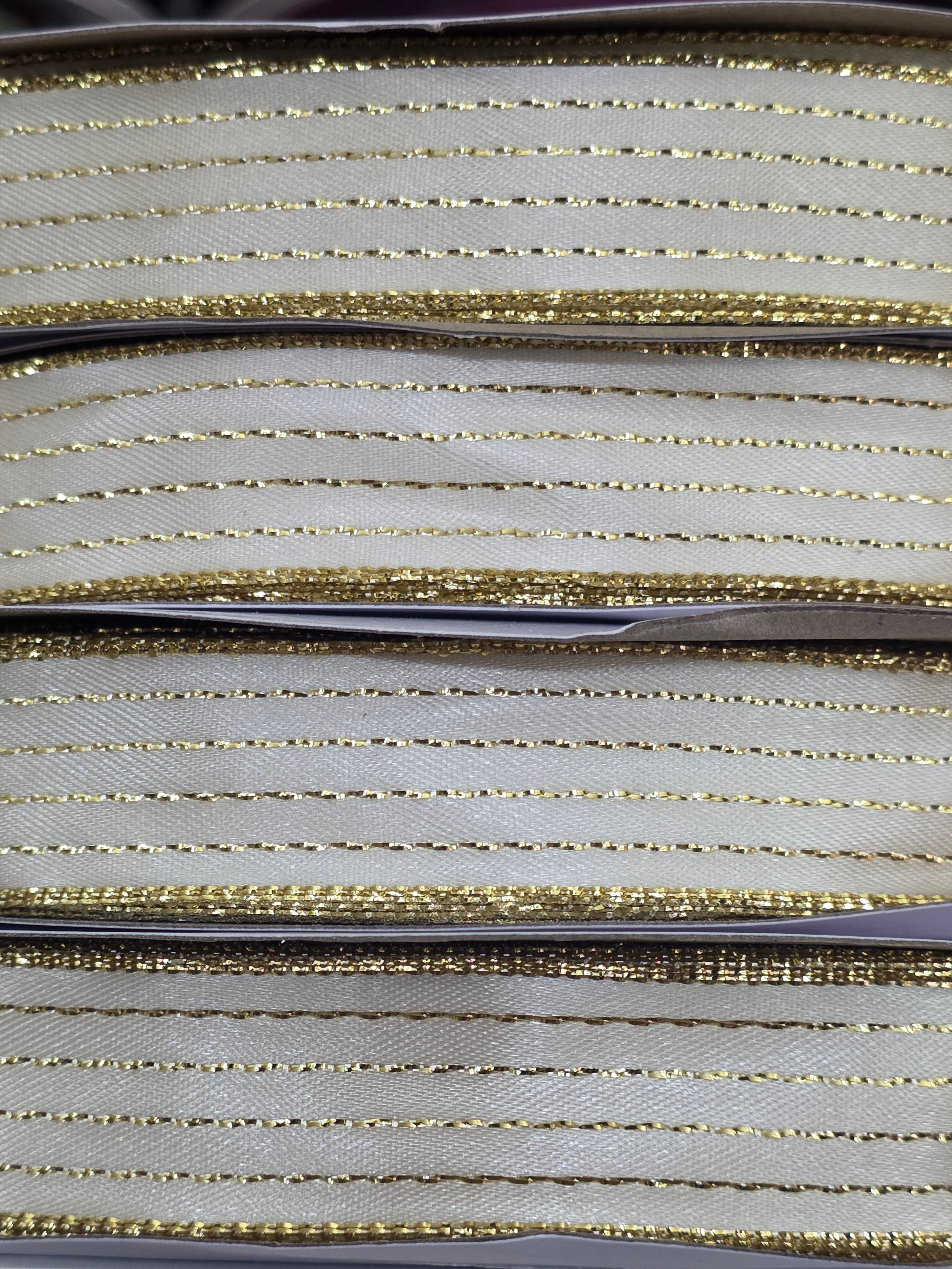 7/8 Satin Corsage with Gold lines